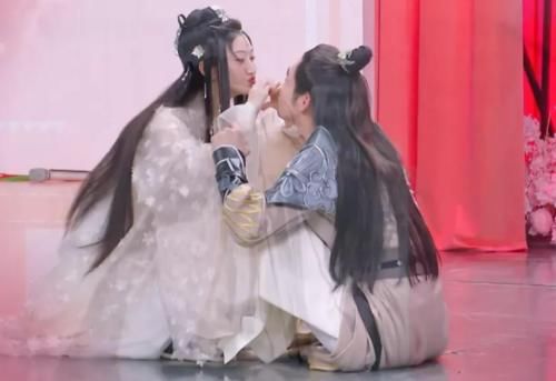 看短剧从玩乐到思量2024年的变与不变(图1)