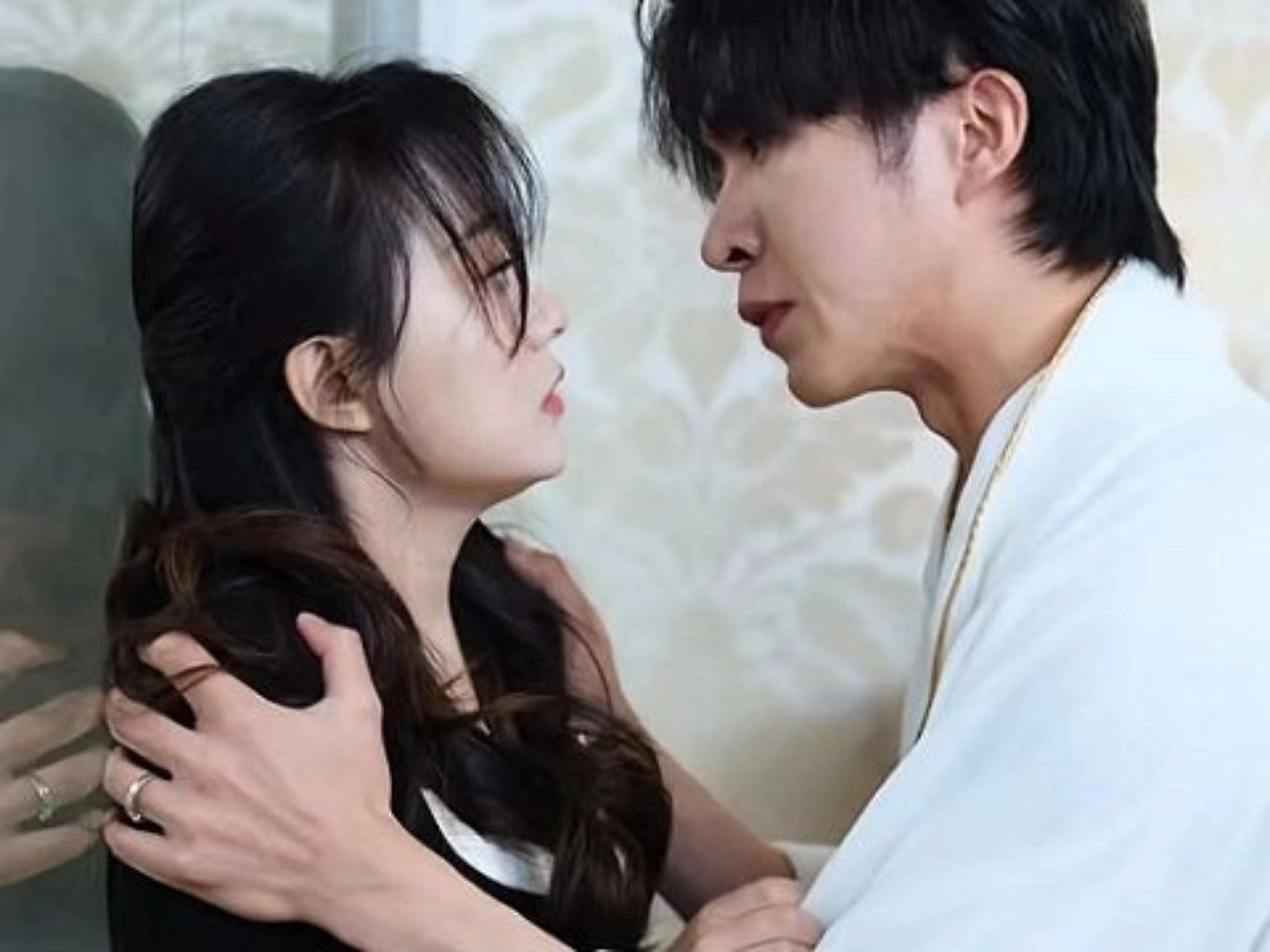 微短剧《跟着徐霞客游南宁之90天契约》青秀山取景开拍活动圆满结束(图1)